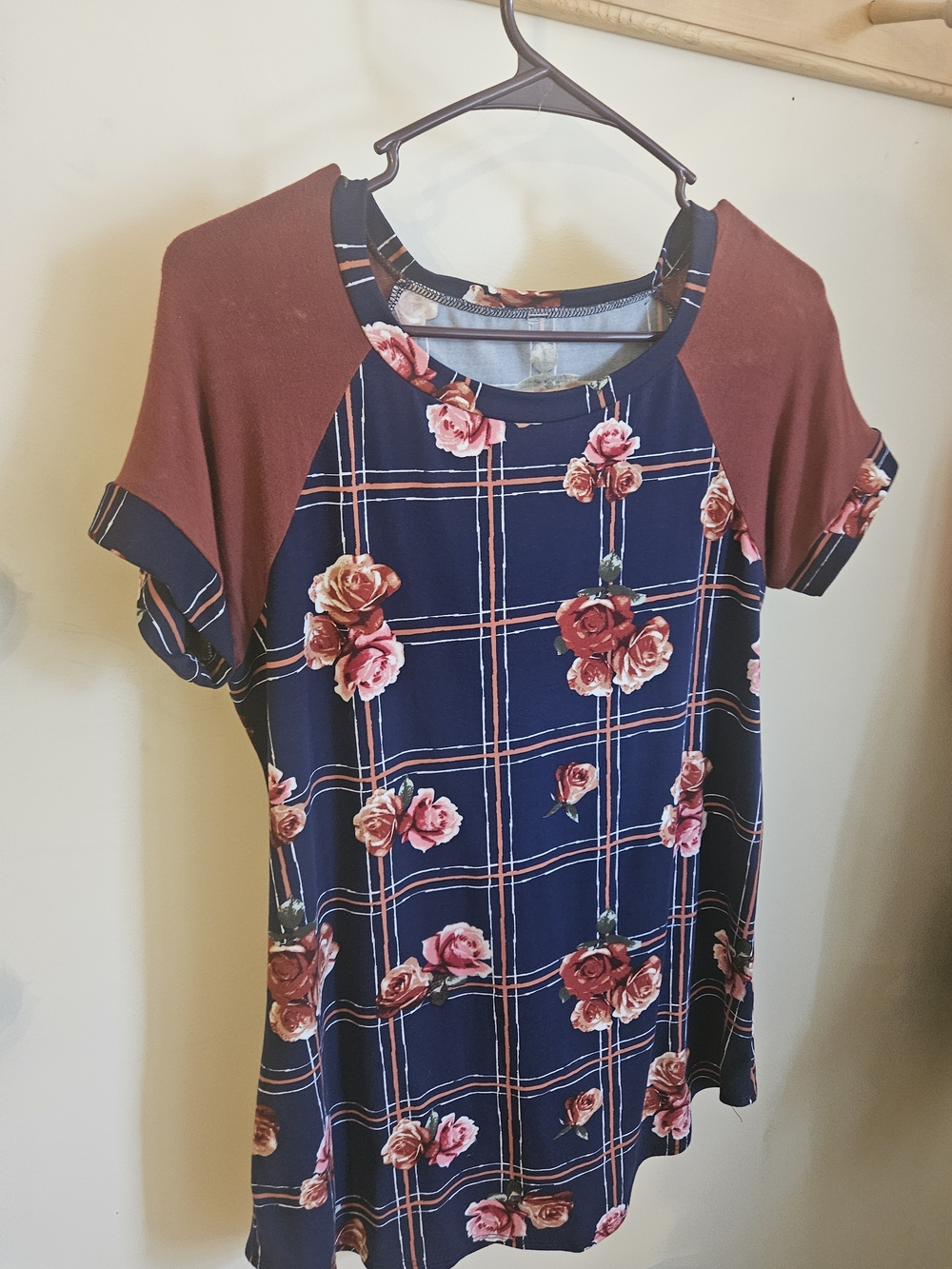Floral Plaid Raglan Tee - Navy & Maroon